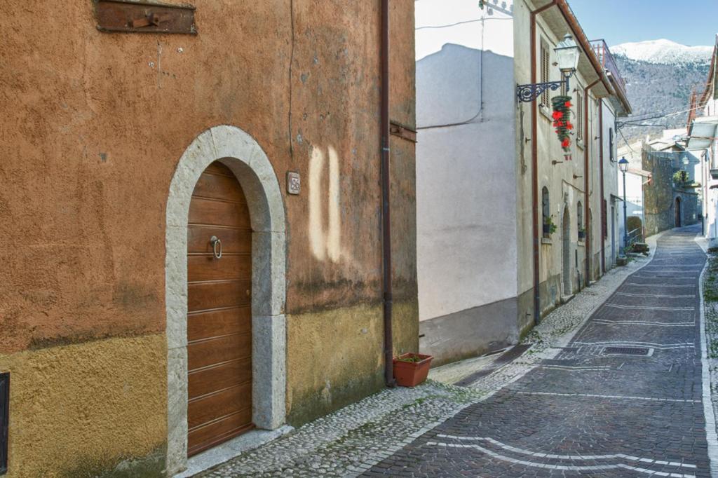 La Casa Del Borgo Lägenhet Campoli Appennino Exteriör bild
